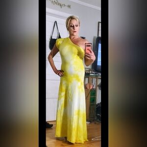 One Shoulder tiedye Maxi Dress
